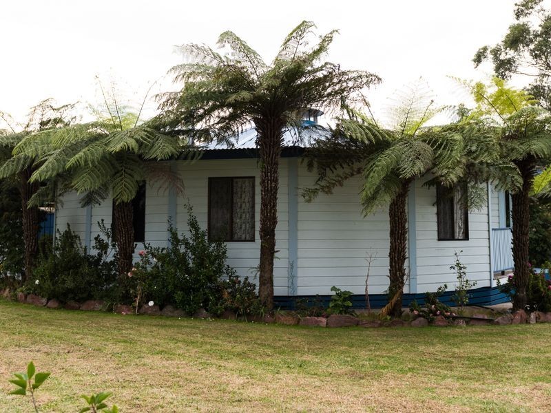 2 Sutcliffe Street, Bodalla NSW 2545