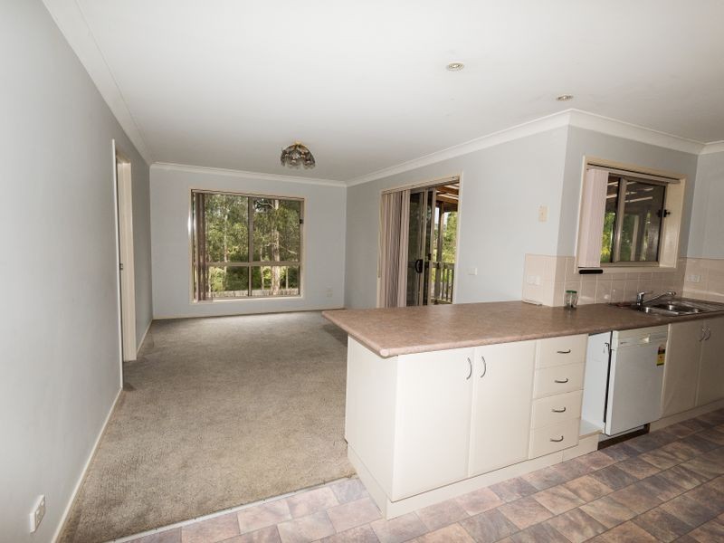 9 Panorama Parade, Moruya NSW 2537