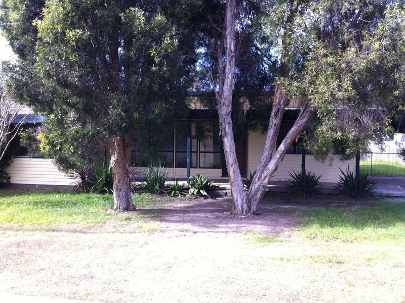 28 Haslingden St, Moruya NSW 2537