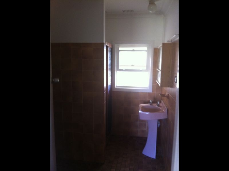 34 Murray St, Moruya NSW 2537