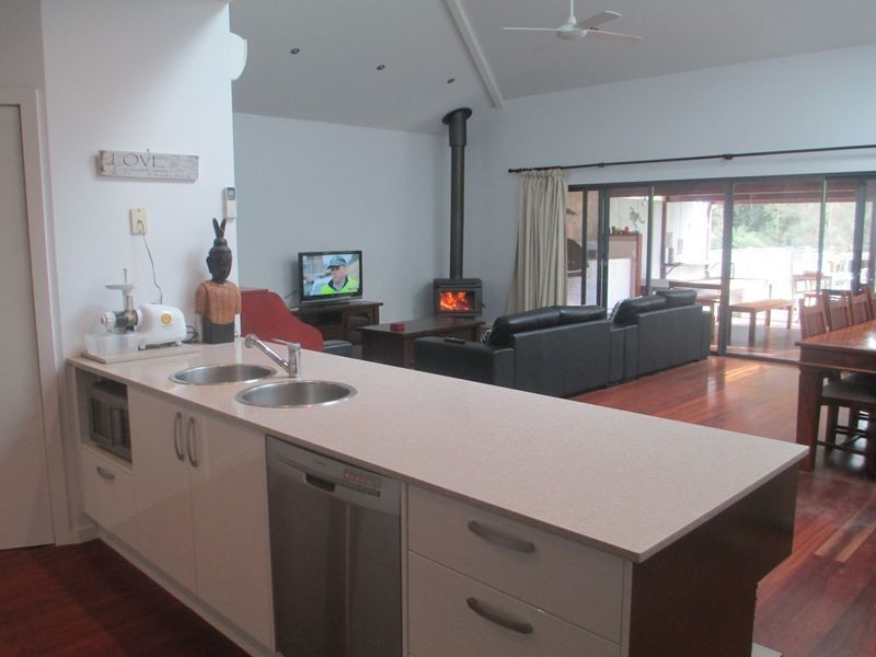 7B Native Way, Moruya Heads NSW 2537