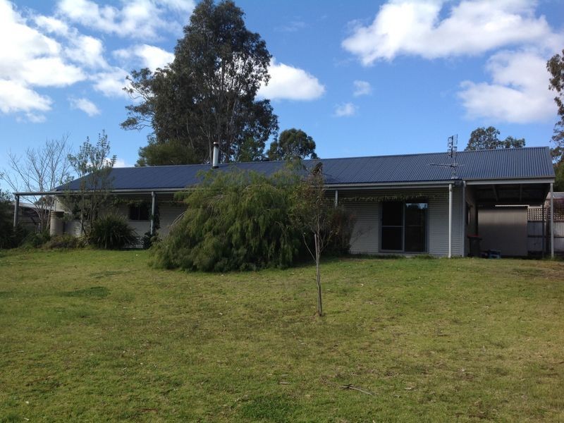 8 Dwyers Creek Road, Moruya NSW 2537