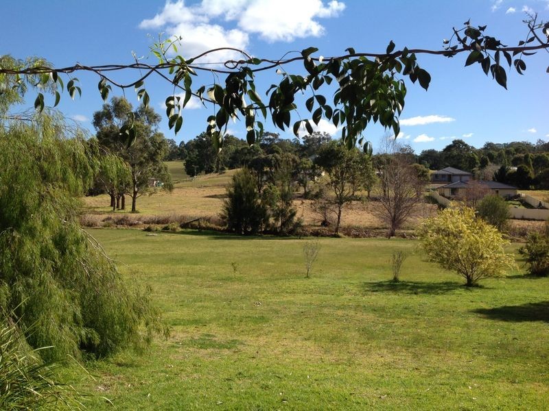 8 Dwyers Creek Road, Moruya NSW 2537
