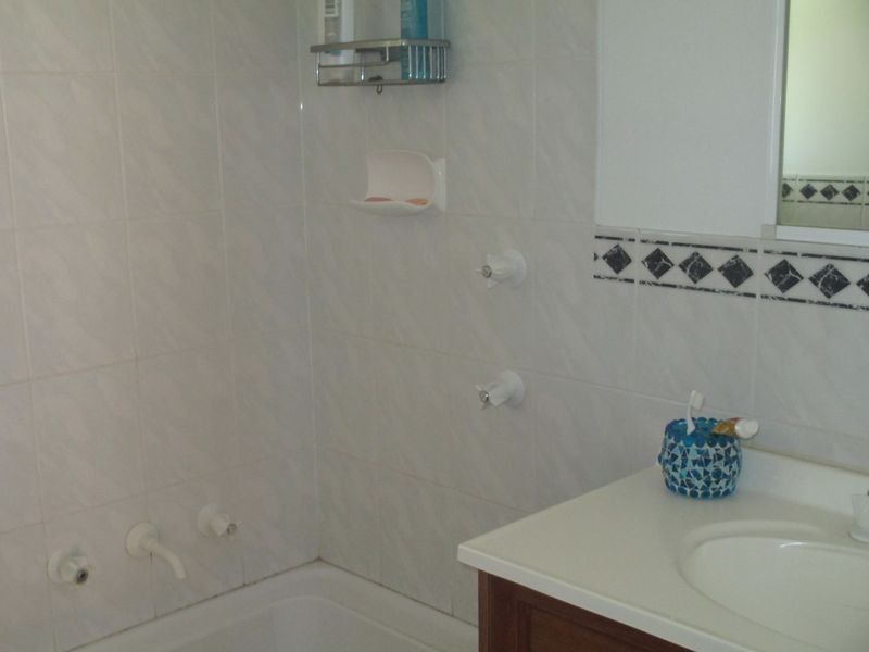 16 Charles Moffit Drive, Moruya Heads NSW 2537