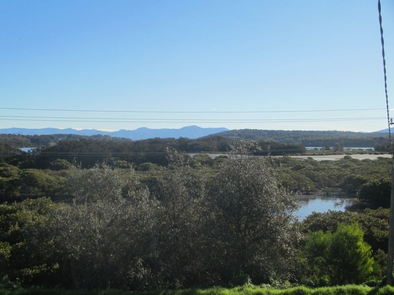 16 Charles Moffit Drive, Moruya Heads NSW 2537