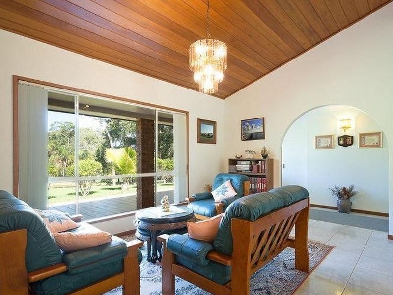 41 Woodlands Way, Moruya NSW 2537