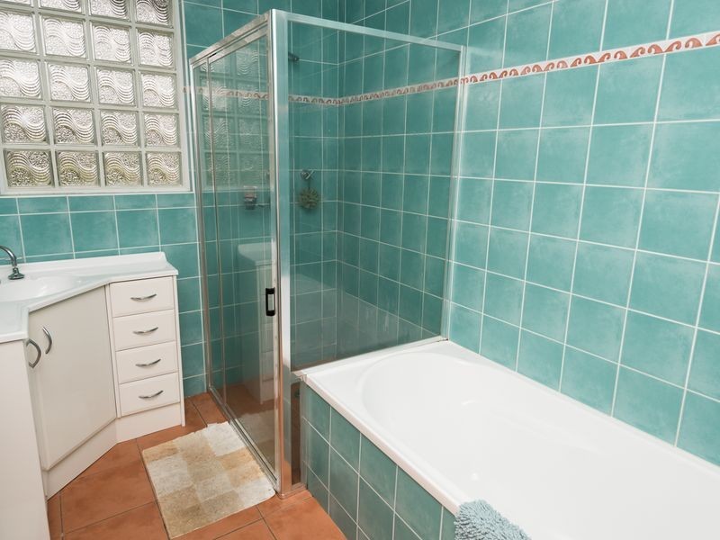 18 Princes Highway, Moruya NSW 2537