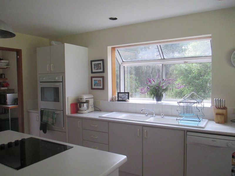 5 Ross Place, Bingie NSW 2537