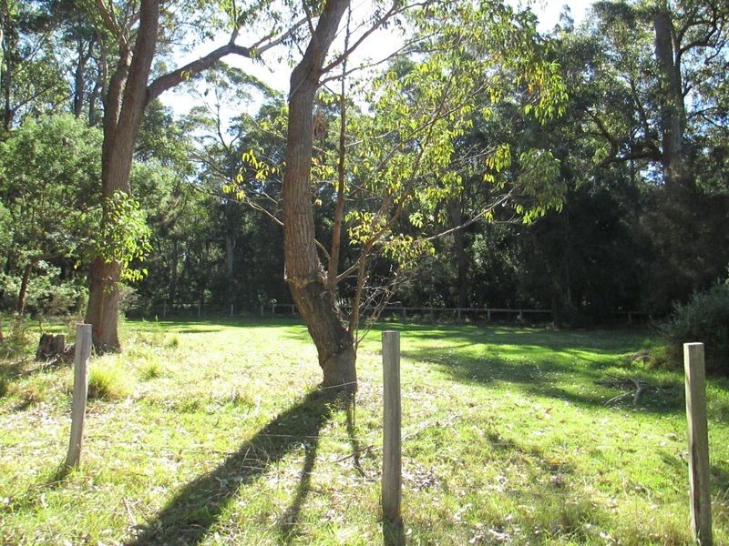 5 Ross Place, Bingie NSW 2537