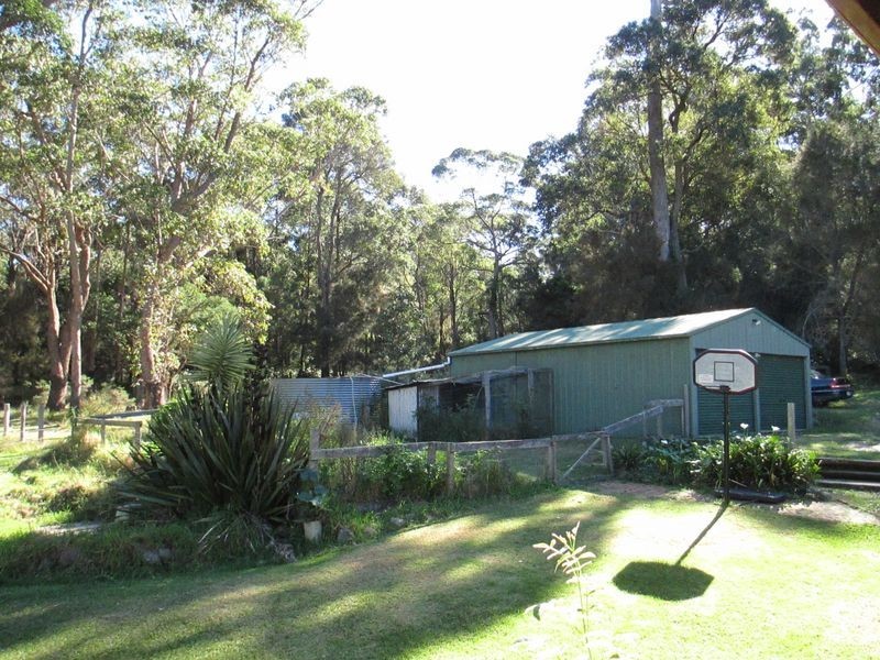 5 Ross Place, Bingie NSW 2537