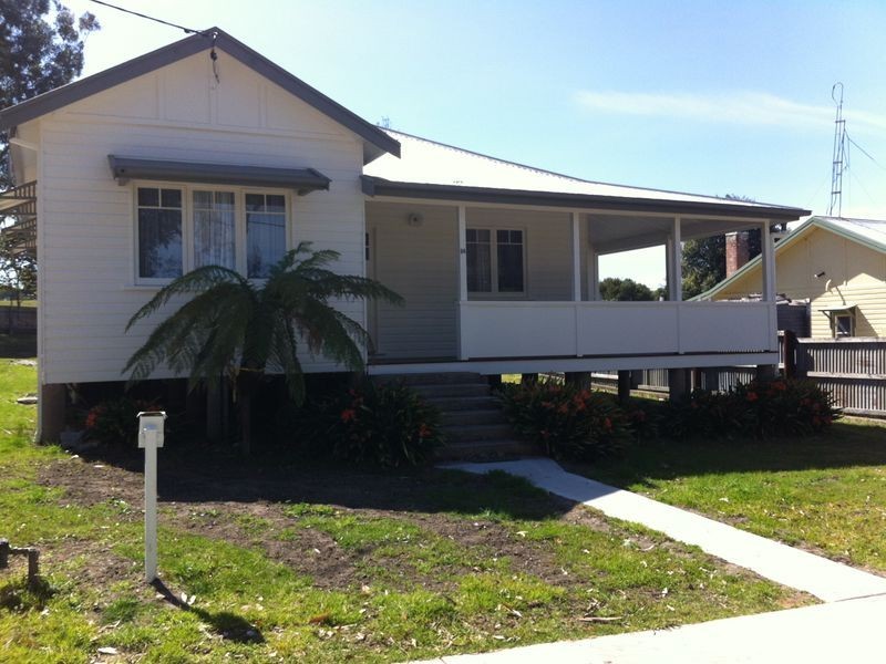 84 Murray St, Moruya NSW 2537