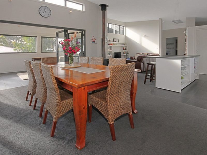 3b Jersey Rd, Moruya NSW 2537