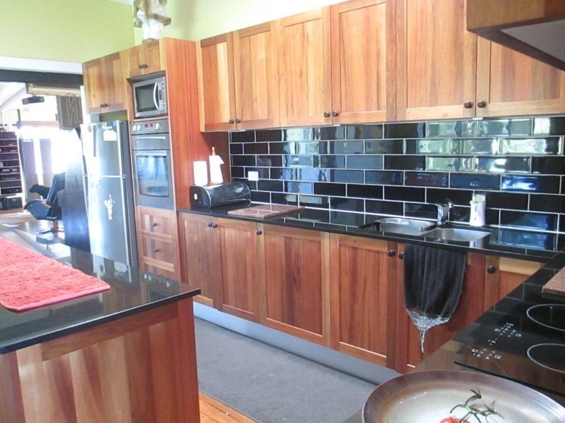 12 Dwyers Creek Road, Moruya NSW 2537