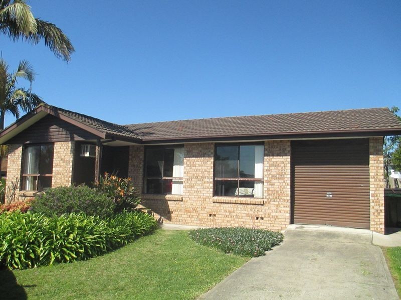 10 Heffernan Place, Moruya NSW 2537