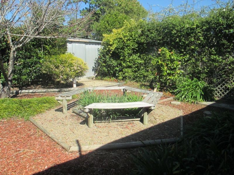 10 Heffernan Place, Moruya NSW 2537