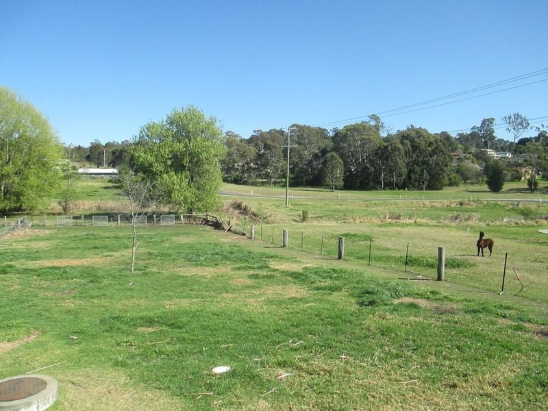 2 Dwyers Creek Road, Moruya NSW 2537