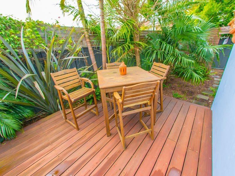 4 Marlin Avenue, Batemans Bay NSW 2536