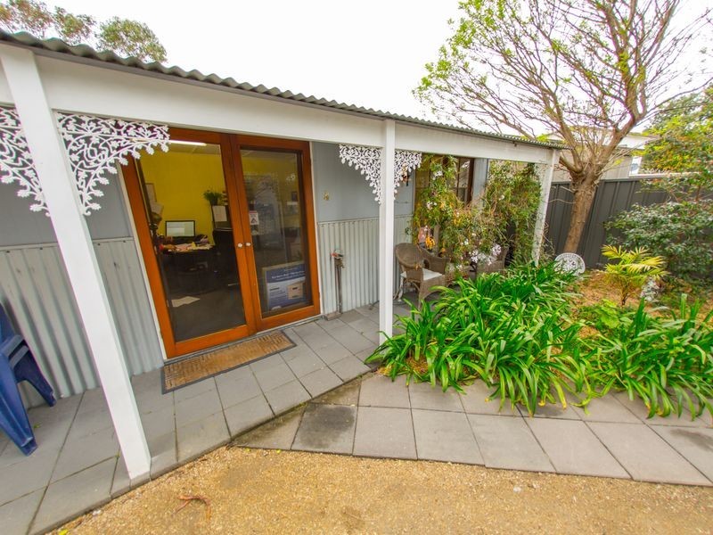 4 Marlin Avenue, Batemans Bay NSW 2536