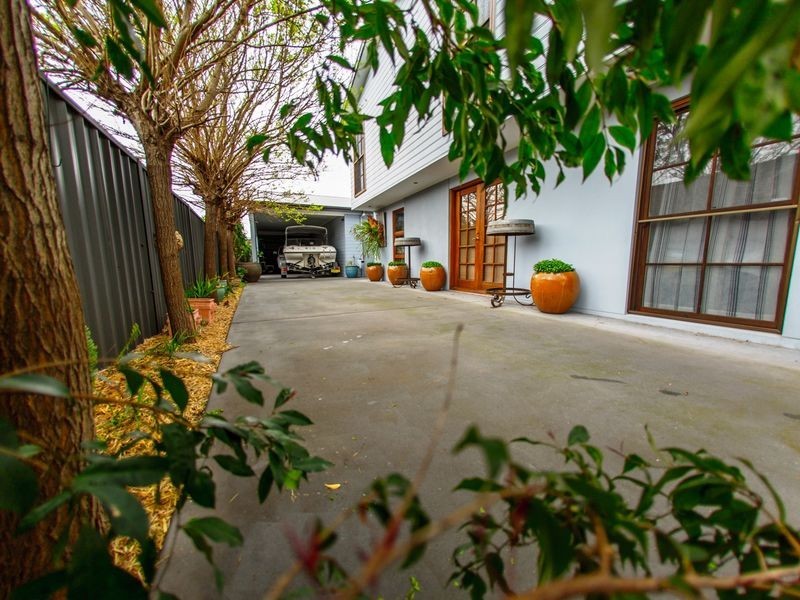 4 Marlin Avenue, Batemans Bay NSW 2536