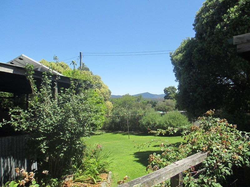 57 Hawdon Street, Moruya NSW 2537