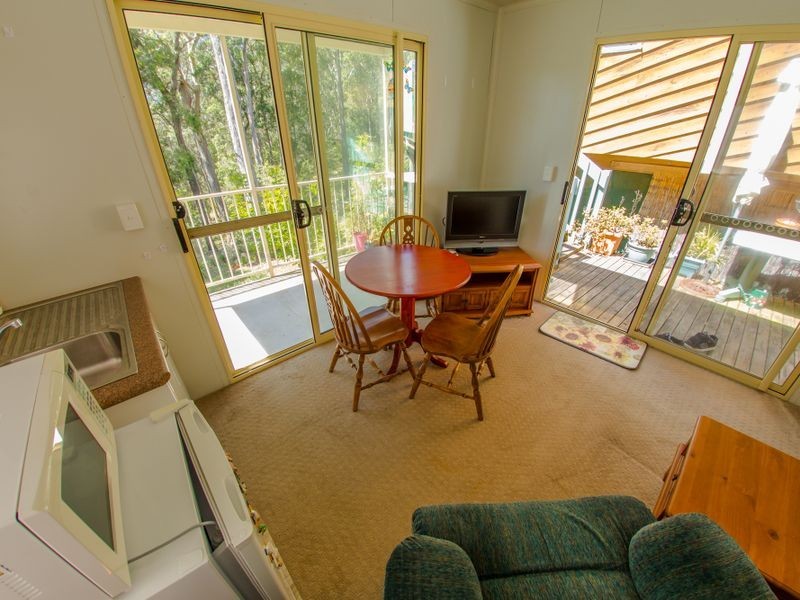 14 Crest Crescent, Moruya Heads NSW 2537