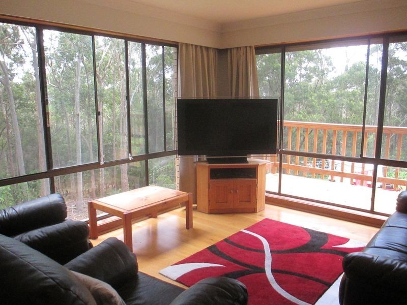 17 Headland Grove, Moruya Heads NSW 2537