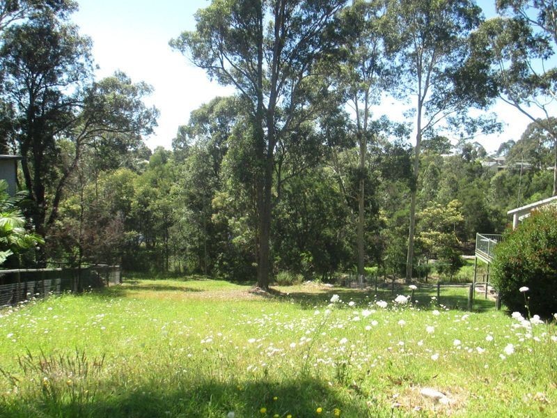 10 Hazel Road, Moruya Heads NSW 2537