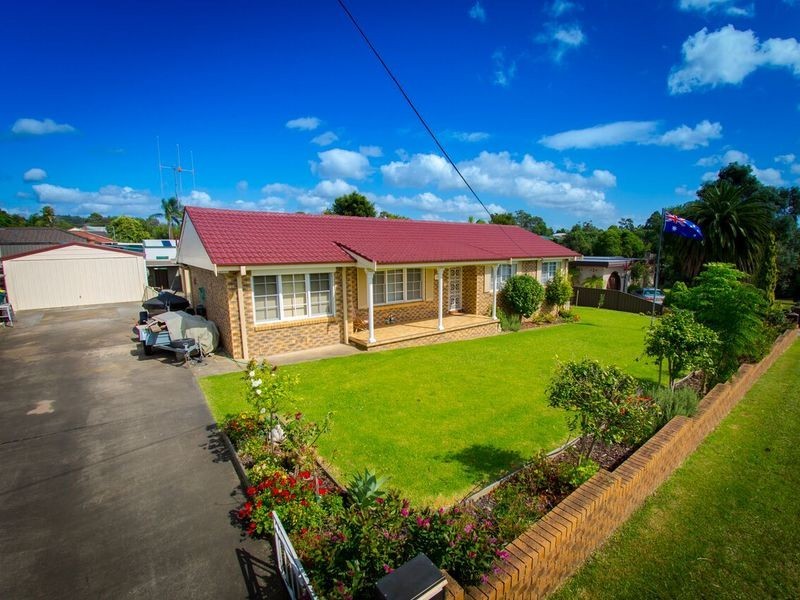 25 Thomas Street, Moruya NSW 2537