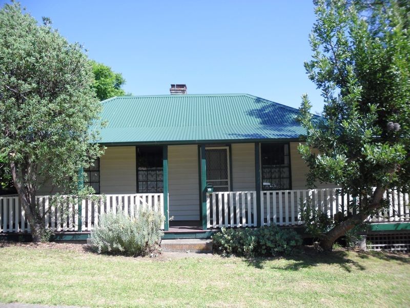 21 Evans St, Moruya NSW 2537