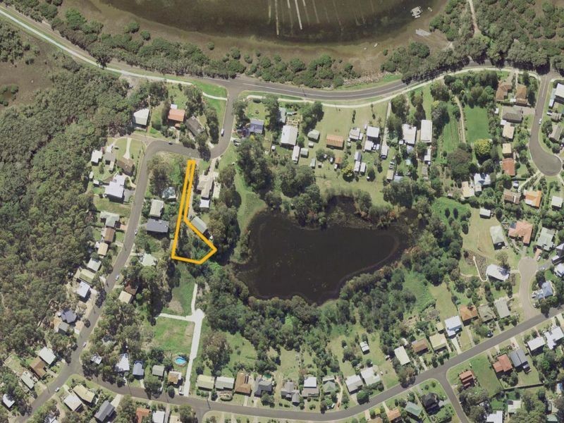 2D Hazel Road, Moruya Heads NSW 2537