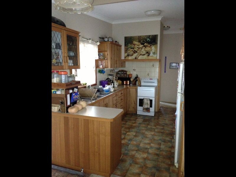 16 Gundary St, Moruya NSW 2537