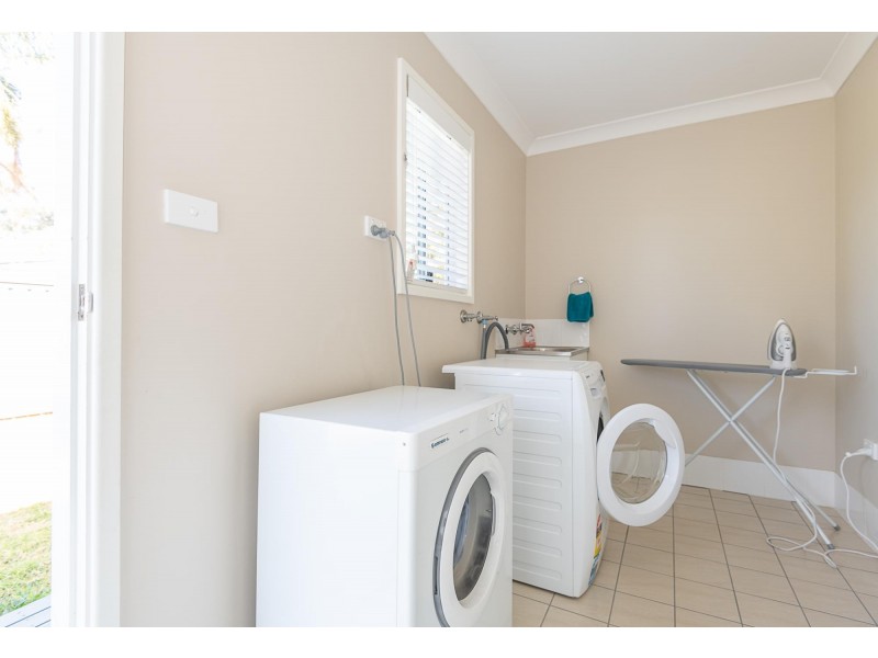 32 Otton Street, Moruya NSW 2537