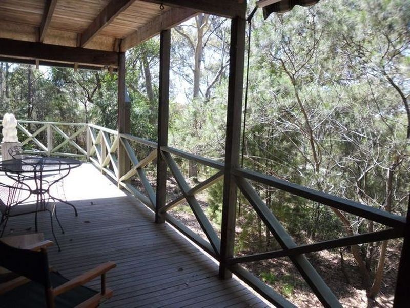 32 Browns Close, Moruya Heads NSW 2537