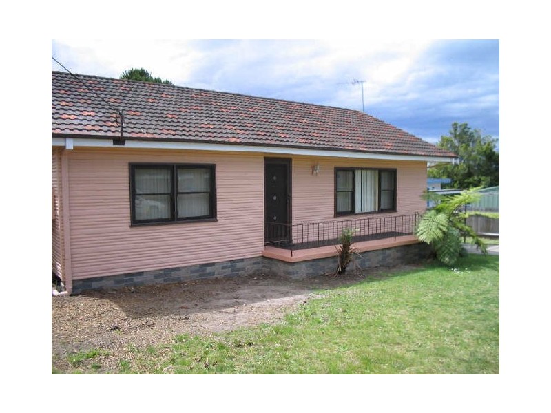 34 MURRAY ST, Moruya NSW 2537