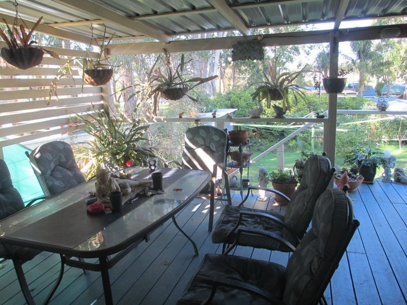 19 Anderson Street, Moruya NSW 2537