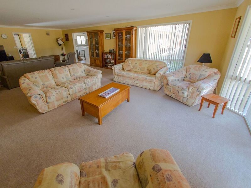 82 Summerhill Road, Moruya NSW 2537