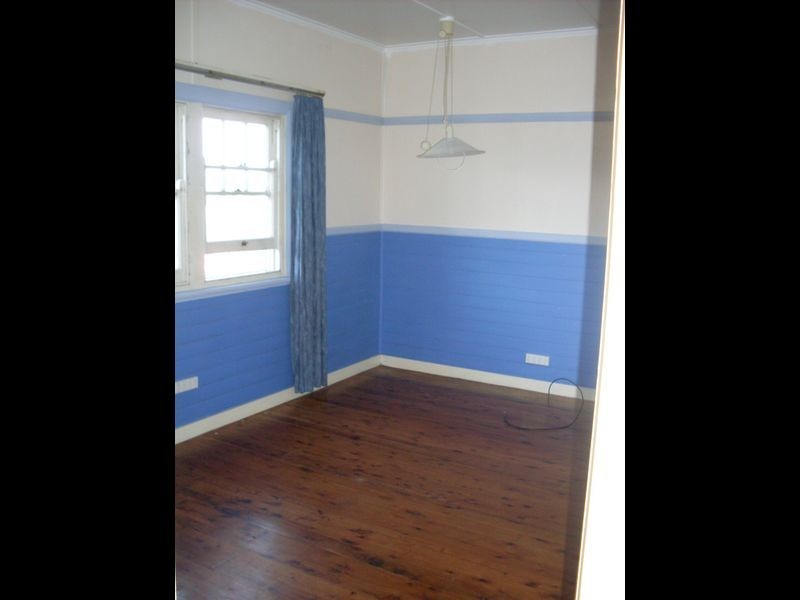 33 Evans St, Moruya NSW 2537