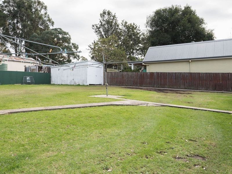 33 Page Street, Moruya NSW 2537