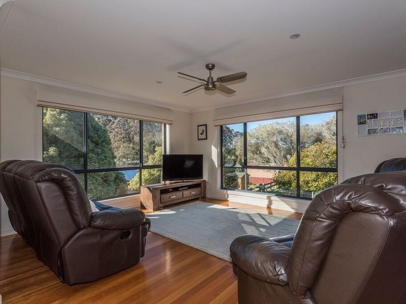6 Crinum Place, Catalina NSW 2536