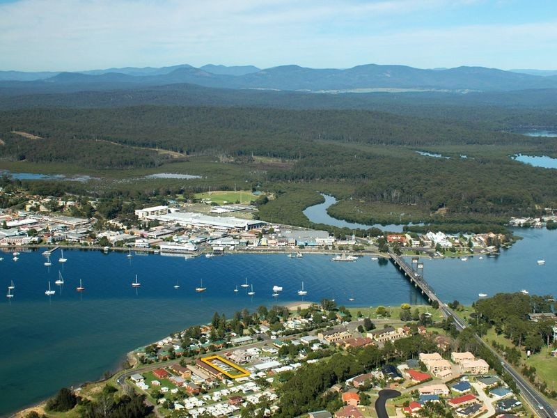 23 Wharf Road, Batemans Bay NSW 2536