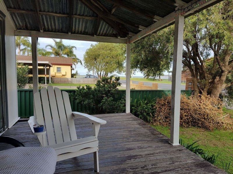 23 Wharf Road, Batemans Bay NSW 2536