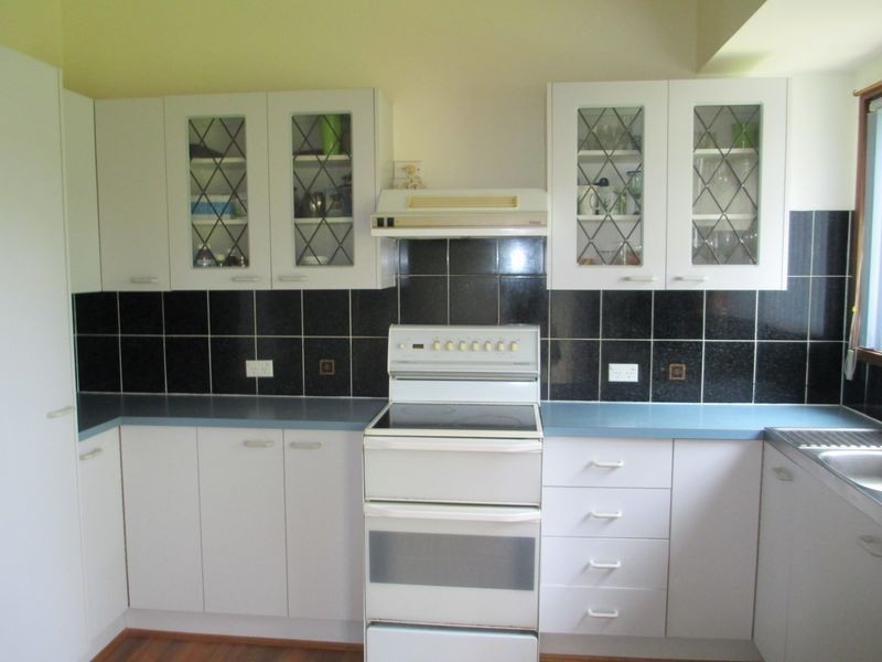 5 Jennifer Place, Moruya Heads NSW 2537