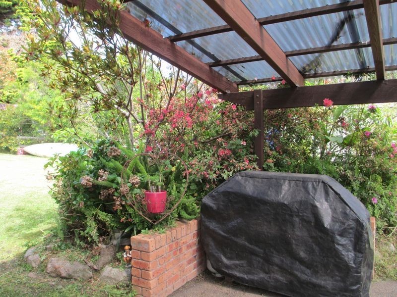 5 Jennifer Place, Moruya Heads NSW 2537