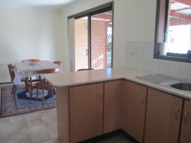 3A Luck Street, Moruya NSW 2537