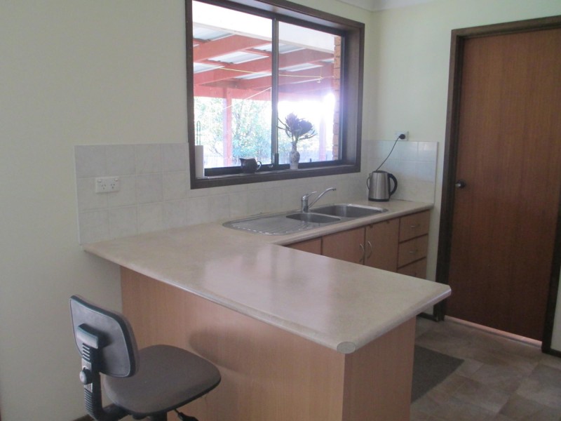 3A Luck Street, Moruya NSW 2537