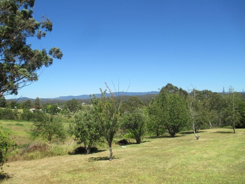 81 Wamban Road, Moruya NSW 2537