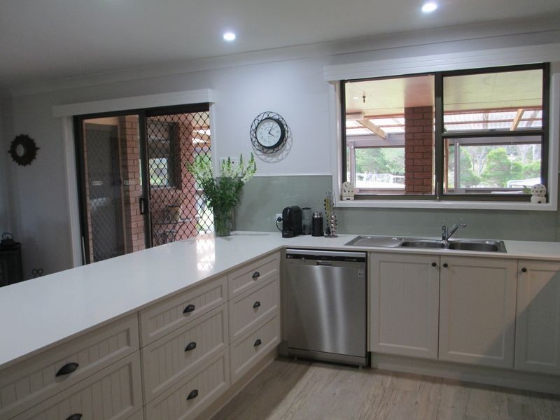 30 Mountain View Road, Moruya NSW 2537