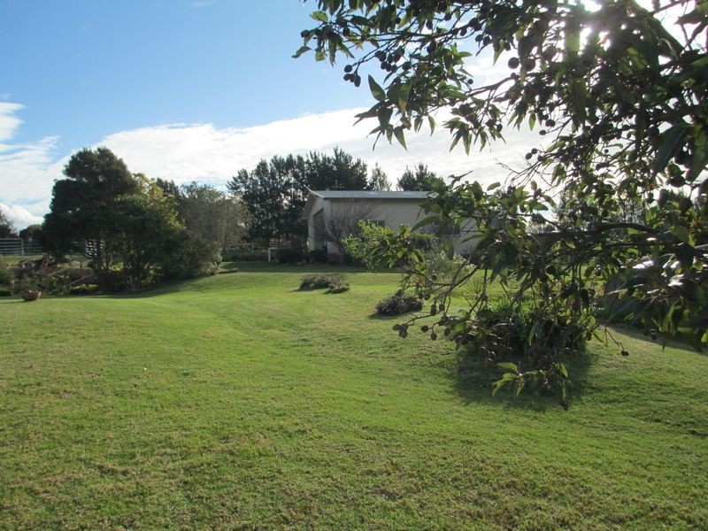 30 Mountain View Road, Moruya NSW 2537