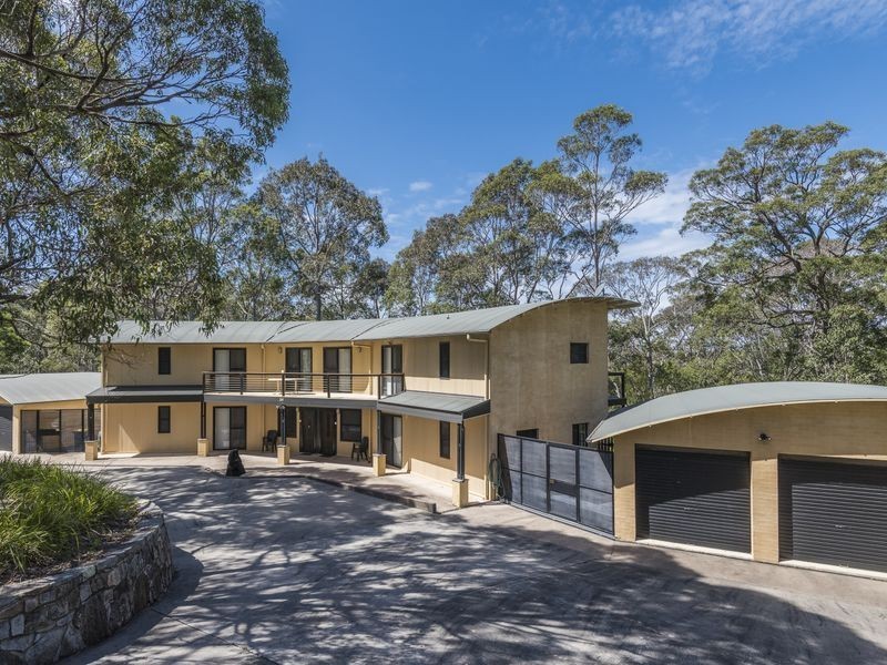 54 Hazel Road, Moruya Heads NSW 2537
