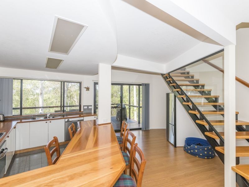 54 Hazel Road, Moruya Heads NSW 2537